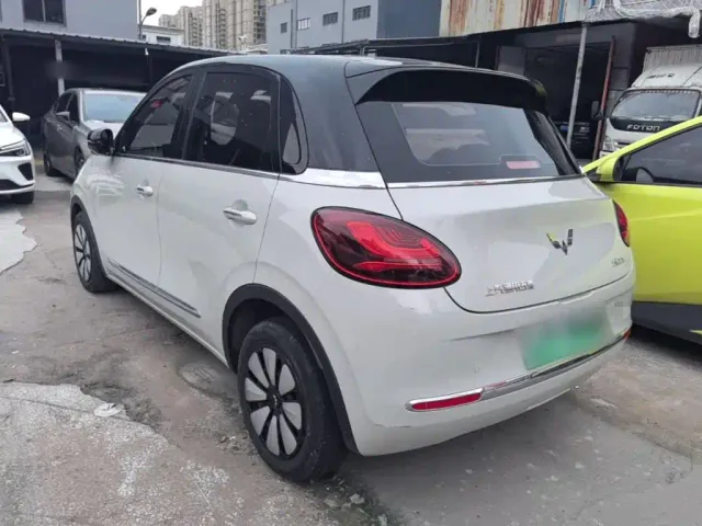 Wuling Bingo — Фото автомобиля 4