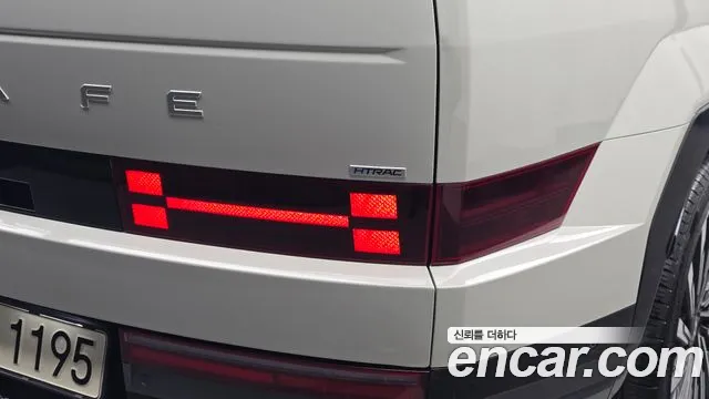 Hyundai Santa Fe MX5 — Фото автомобиля 8