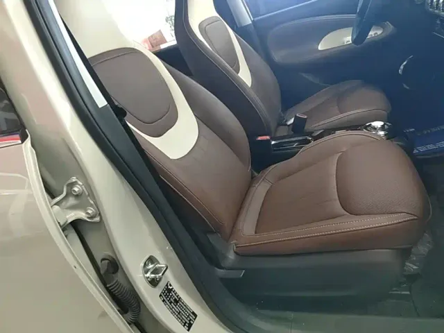 Wuling Bingo — Фото автомобиля 24