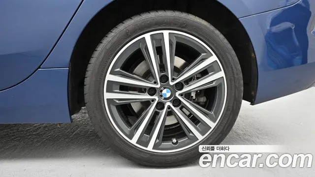 BMW 2-Series — Фото автомобиля 5