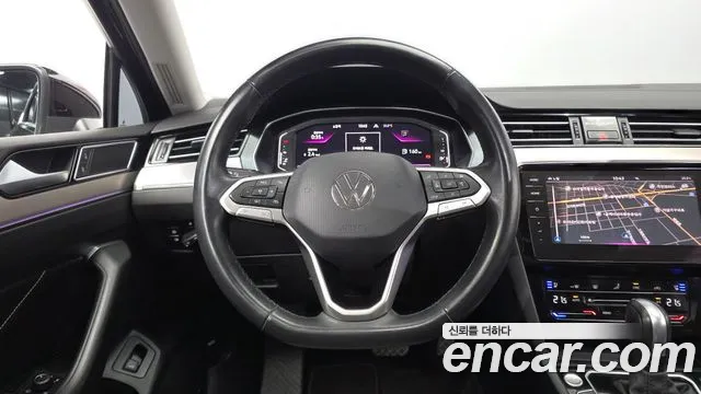 Volkswagen Passat — Фото автомобиля 13
