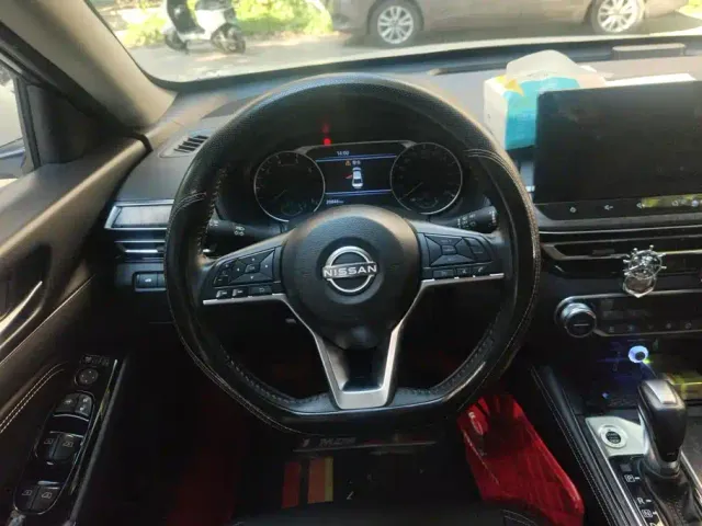 Nissan Teana — Фото автомобиля 15