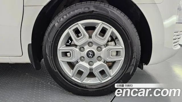 Hyundai Staria Staria — Фото автомобиля 18