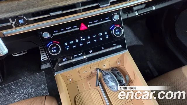 Hyundai Santa Fe MX5 — Фото автомобиля 9