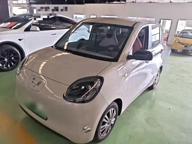 Фотография автомобиля — Wuling Hongguang Mini EV