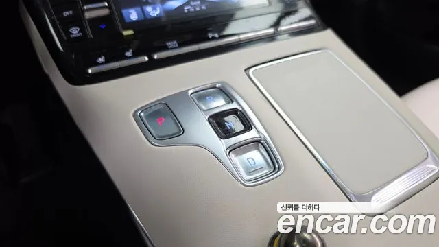 Hyundai Grandeur Grandeur (New) — Фото автомобиля 12