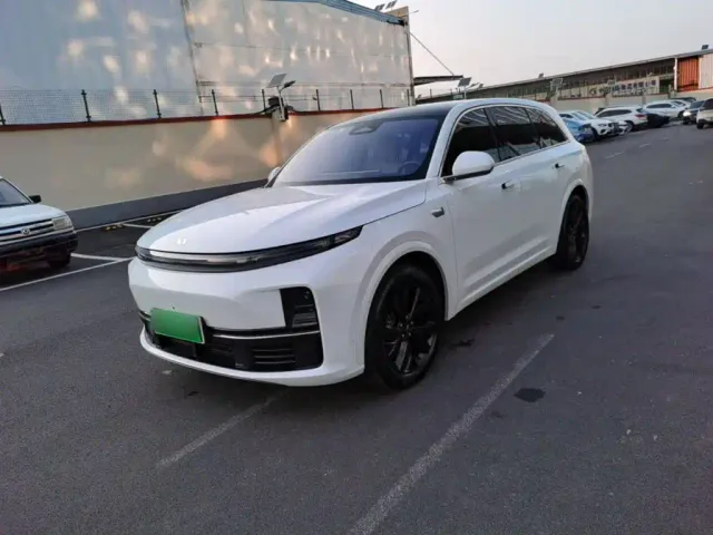 Фотография автомобиля — Li Auto L7