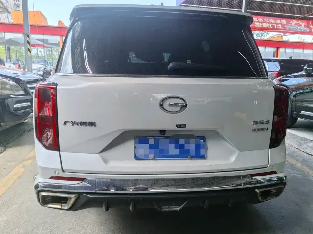 GAC Trumpchi GS8 — Фото автомобиля 12