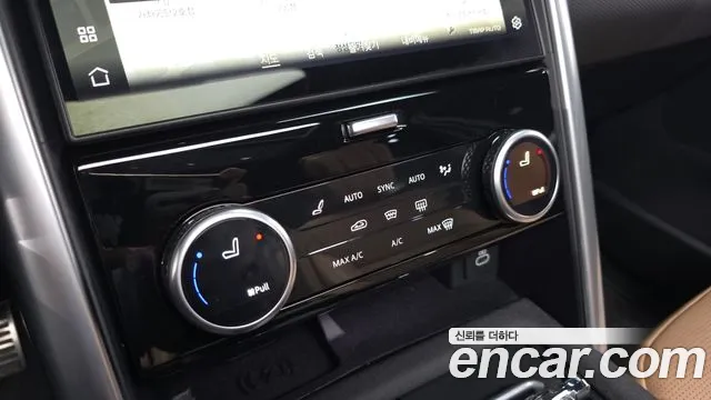 Land Rover Discovery — Фото автомобиля 16