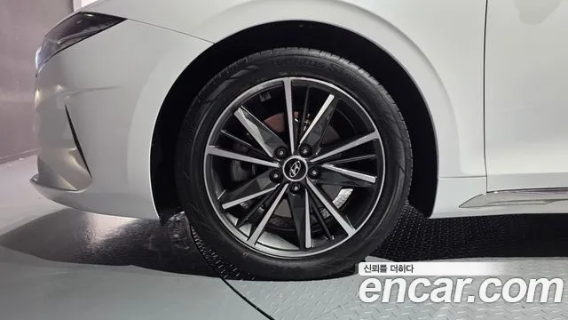 Hyundai Grandeur Новый Grandeur IG — Фото автомобиля 5
