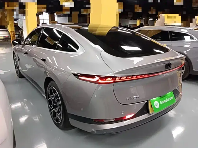 Changan Qiyuan A07 — Фото автомобиля 4