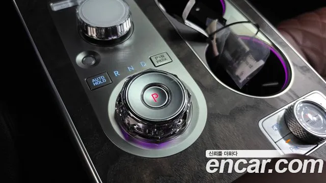 Genesis GV80 — Фото автомобиля 12