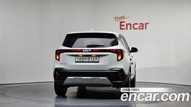 Kia Seltos Новый Seltos Бензин 2.0 2WD — Фото автомобиля 4