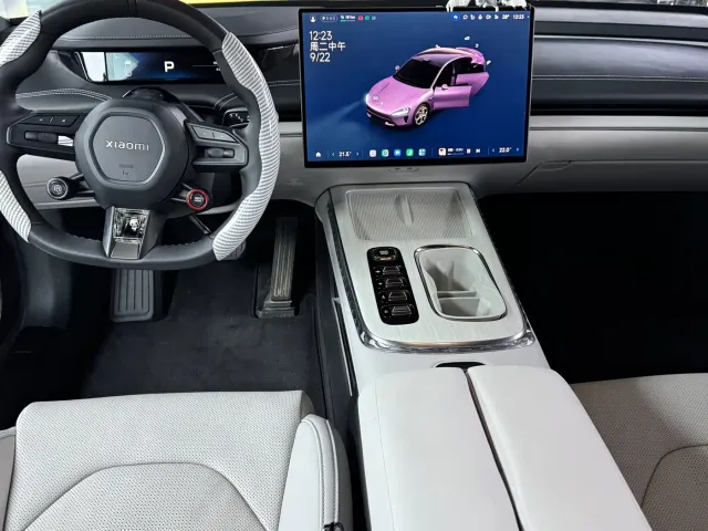 Xiaomi SU7 — Фото автомобиля 13