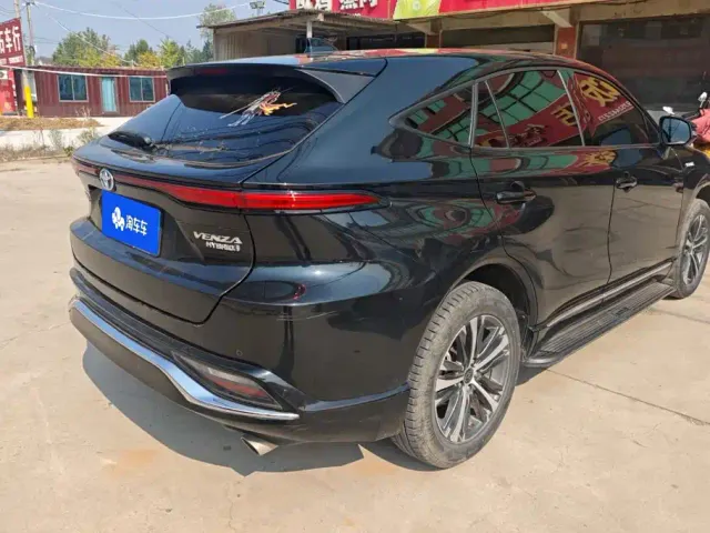 Toyota Venza — Фото автомобиля 3