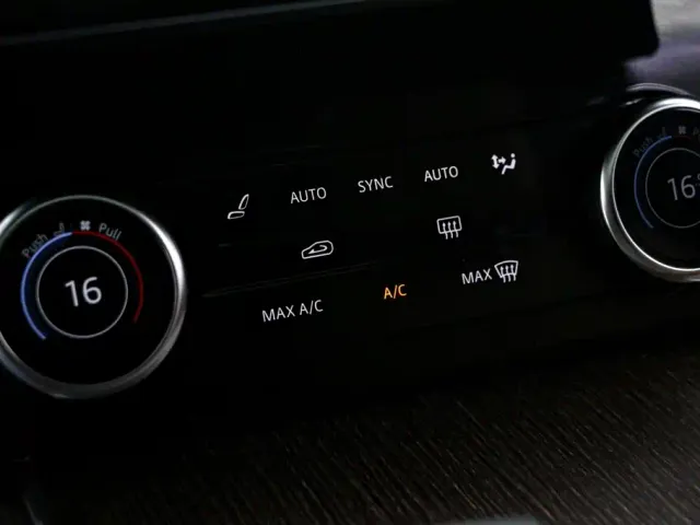 Land Rover Range Rover — Фото автомобиля 9