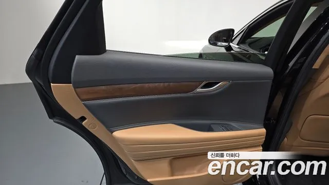 Genesis G80 Бензин 2.5 турбо 2WD — Фото автомобиля 22