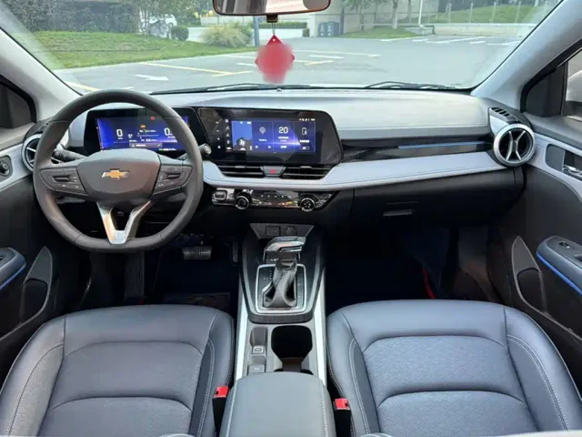 Chevrolet Monza — Фото автомобиля 13