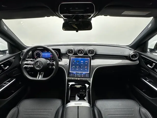 Mercedes-Benz C-Class — Фото автомобиля 9
