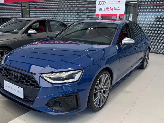 Audi S4 — Фото автомобиля 2