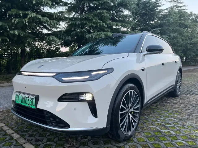 Фотография автомобиля — Leapmotor C11