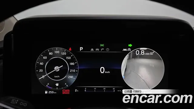 Kia Canival Carnival 4 поколение Дизель 9 мест Signature — Фото автомобиля 8