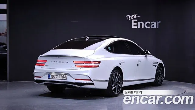 Genesis G80 RG3 — Фото автомобиля 2