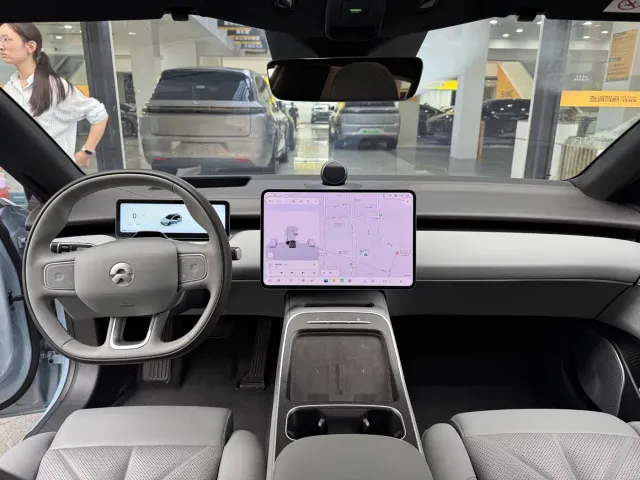 NIO NIO ET5T 2025 75kWh Touring — Фото автомобиля 10