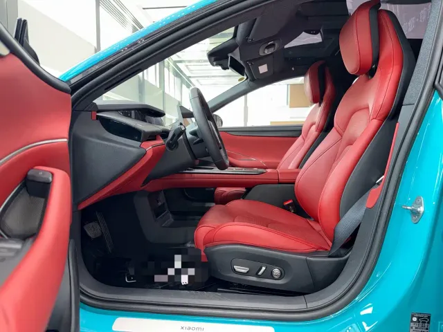 Xiaomi SU7 — Фото автомобиля 4