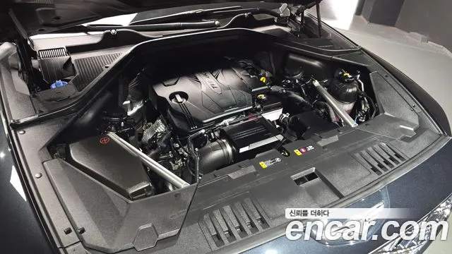 Genesis GV80 2.5T Бензин AWD — Фото автомобиля 6