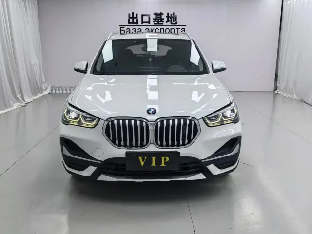 BMW X1 — Фото автомобиля 2