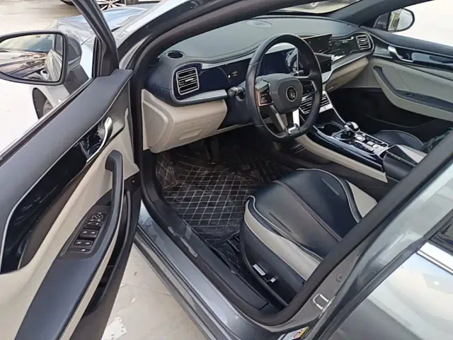 BYD Qin PLUS — Фото автомобиля 15