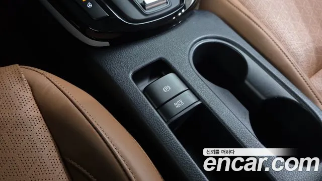 Kia Seltos — Фото автомобиля 23