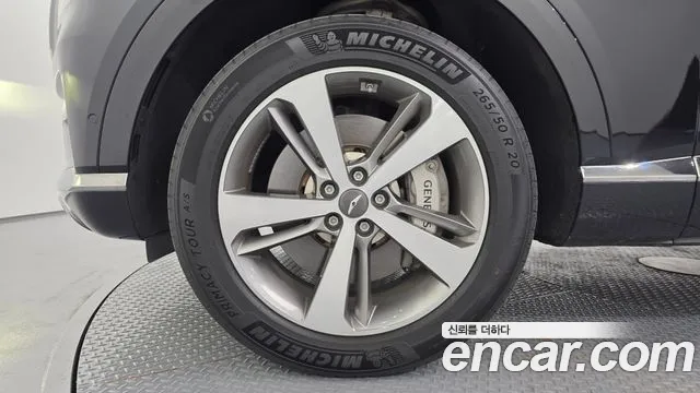 Genesis GV80 — Фото автомобиля 5