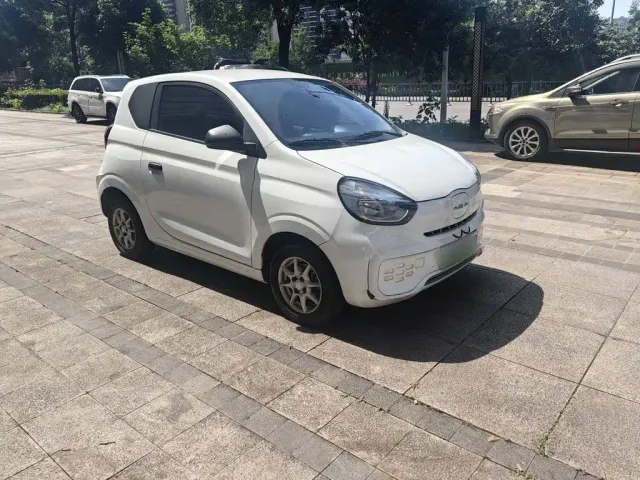 Roewe Clever — Фото автомобиля 3