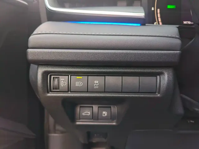 Toyota Camry — Фото автомобиля 20