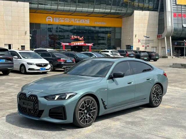 Фотография автомобиля — BMW 4 Series