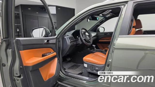 KG_Mobility_Ssangyong Rexton — Фото автомобиля 9