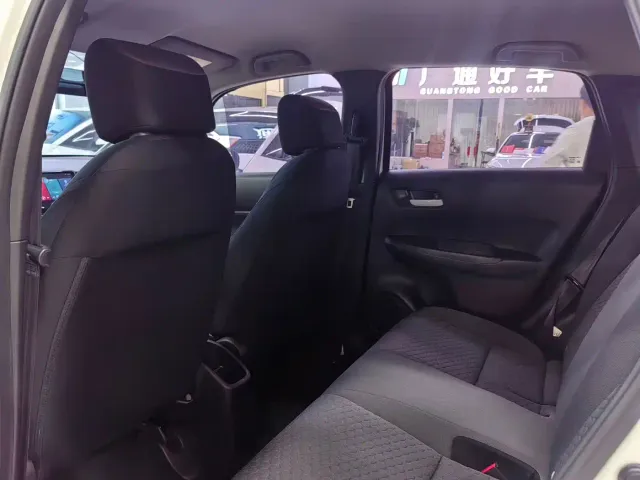 Honda Fit — Фото автомобиля 4