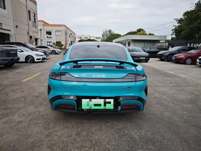Xiaomi SU7 — Фото автомобиля 4