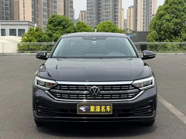 Volkswagen Sagitar — Фото автомобиля 2