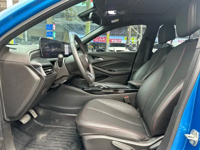 Buick Verano — Фото автомобиля 5