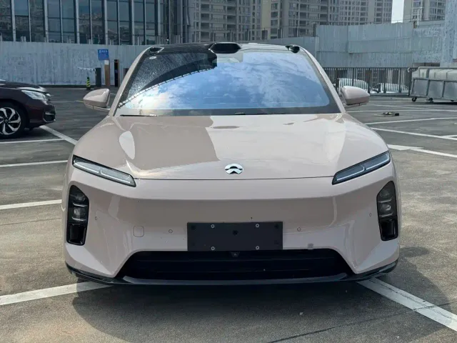 Nio ET5 — Фото автомобиля 2