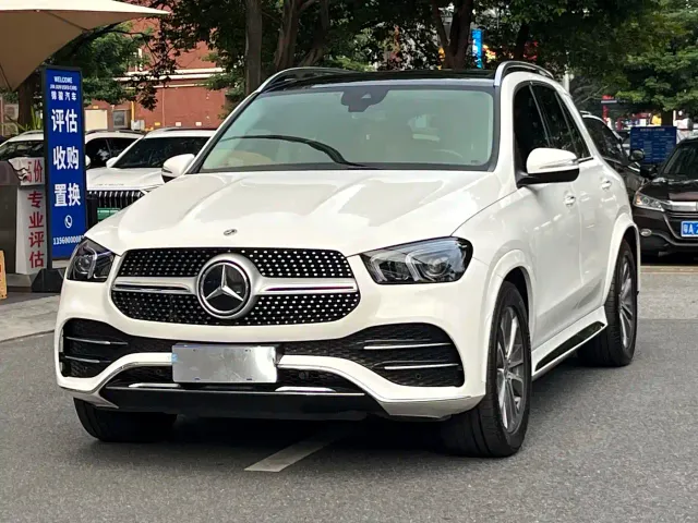 Фотография автомобиля — Mercedes-Benz GLE-Class