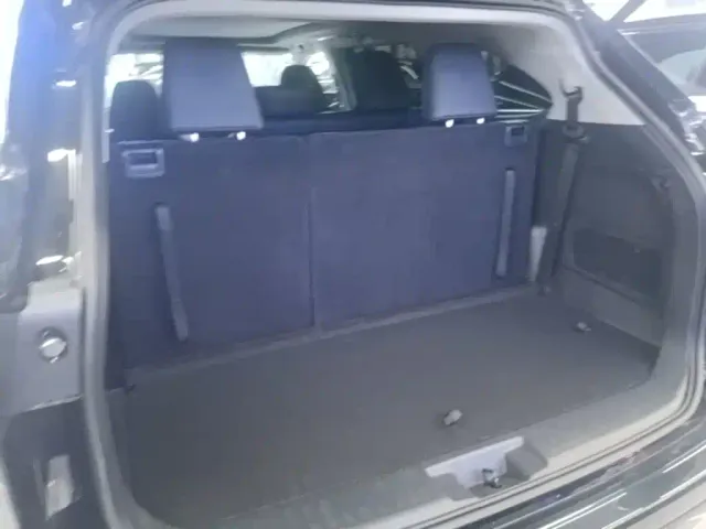 Toyota Highlander — Фото автомобиля 18