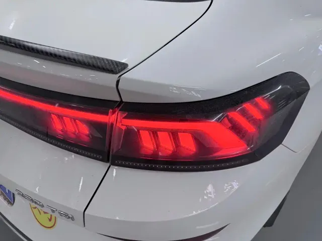 Volkswagen Lamando — Фото автомобиля 18