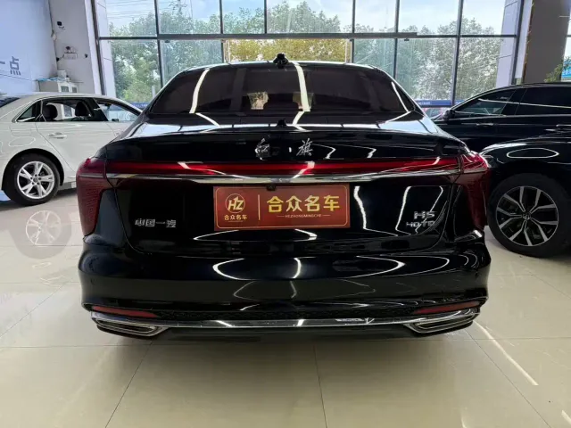 Hongqi H5 — Фото автомобиля 7