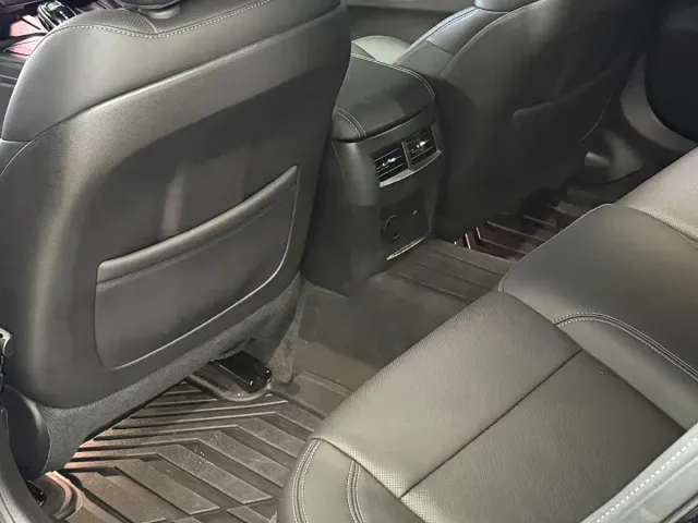 Cadillac CT5 — Фото автомобиля 6