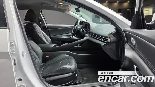 Hyundai AVANTE Новый Avante (CN7) — Фото автомобиля 26