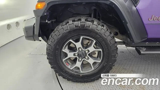 Jeep Wrangler — Фото автомобиля 5